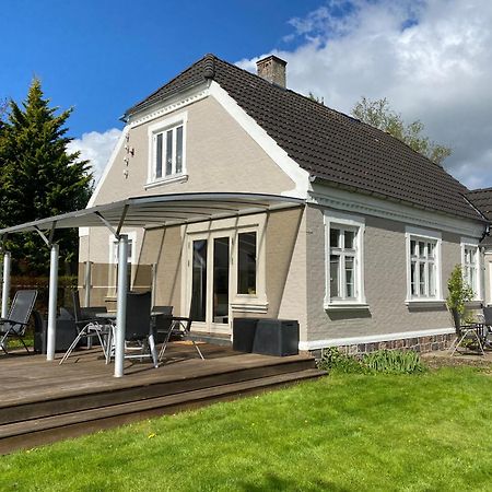 Villa Hyggeligt Hus Pa Landet Mellem Billund Og Vejle Bredsten  Exterior foto